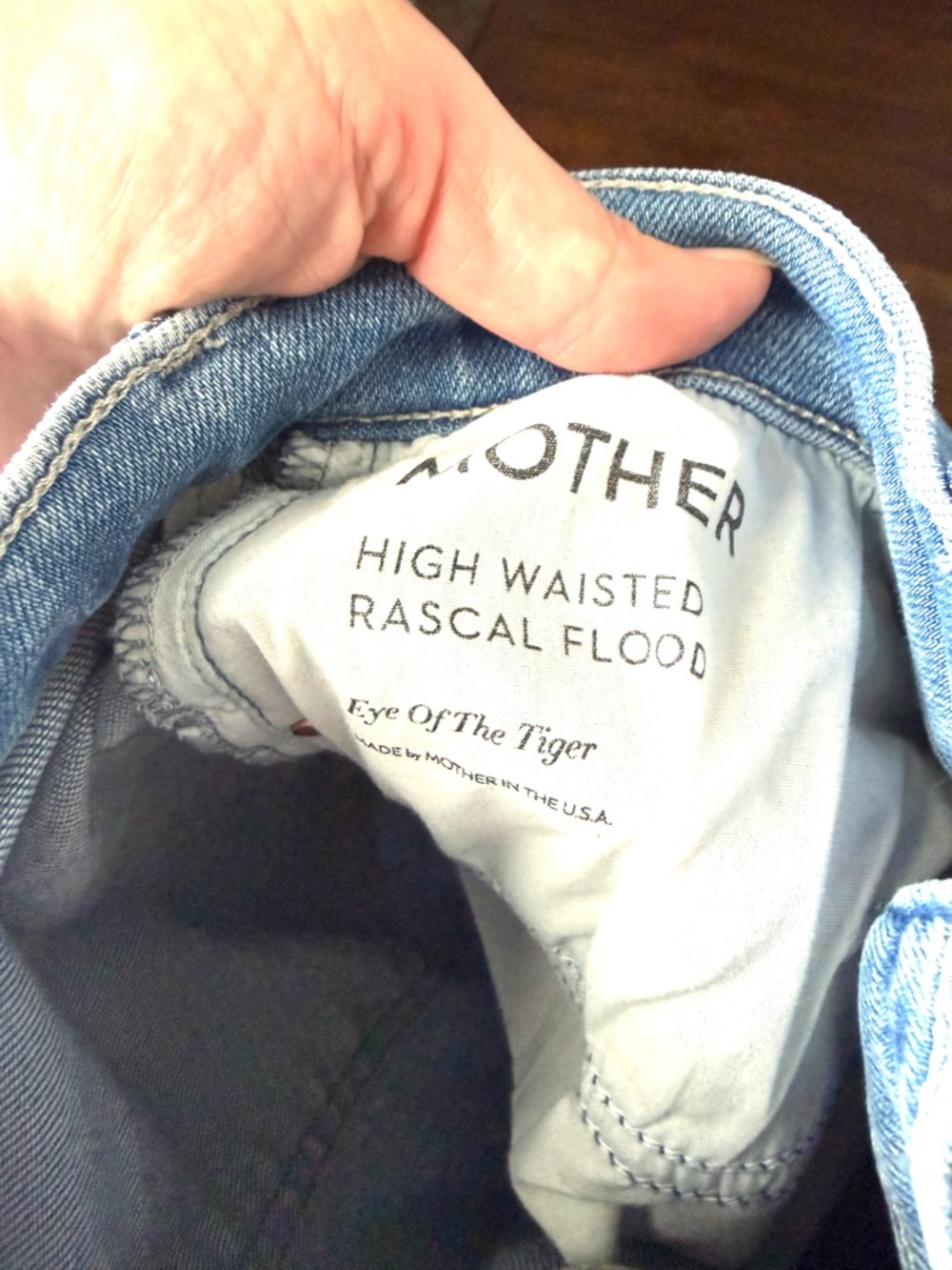 MOTHER High Waisted Rascal Flood Jeans - Picture 4 of 7